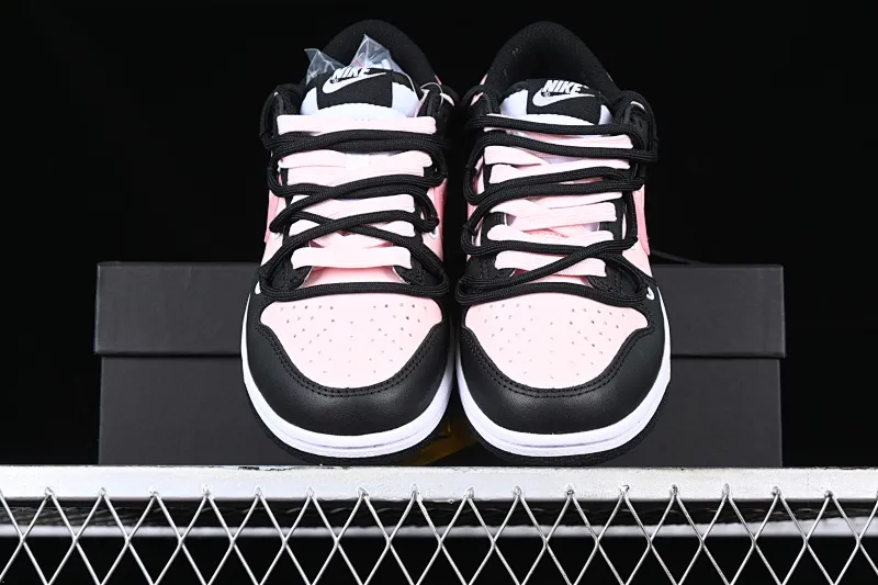 All Categories Nk SB Dunk Series Nk SB Dunk Low Low-top Sneakers Gift Box Nk Dunk Low Tokyo Raspberry Black Pink Customized Deconstructed Strap Casual Sneakers CW1590-100